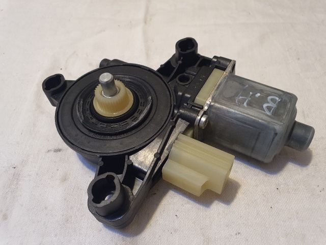 bontott FORD KUGA Bal hátsó Ablakemelő Motor