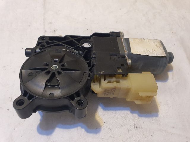 bontott FORD KUGA Bal hátsó Ablakemelő Motor