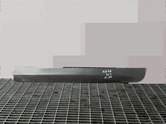 bontott FORD KUGA Bal hátsó Ajtó Díszléc