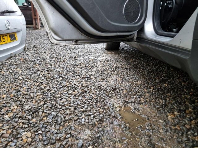 bontott FORD KUGA Bal hátsó Ajtó (Üres lemez)