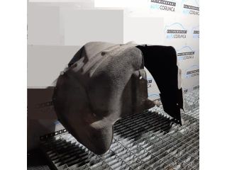 bontott FORD KUGA Bal hátsó Dobbetét (Kerékjárati, Műanyag)