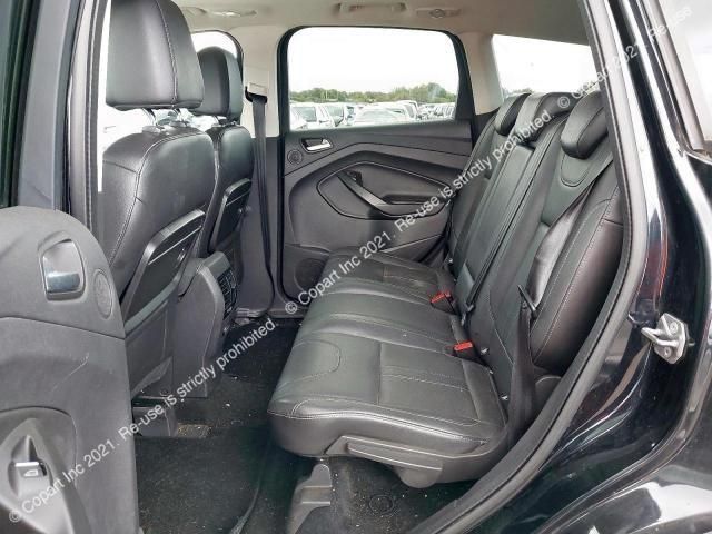 bontott FORD KUGA Bal hátsó Gumikéder