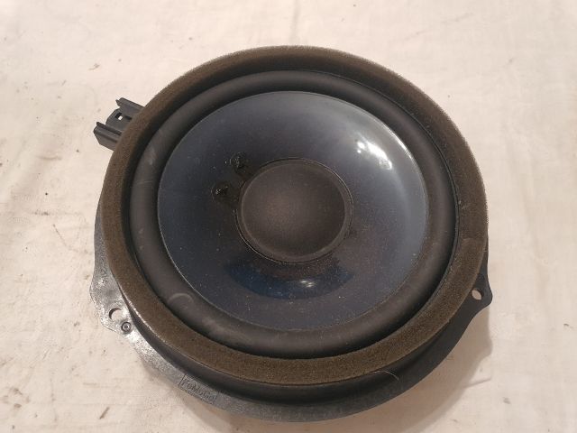 bontott FORD KUGA Bal hátsó Hangszóró