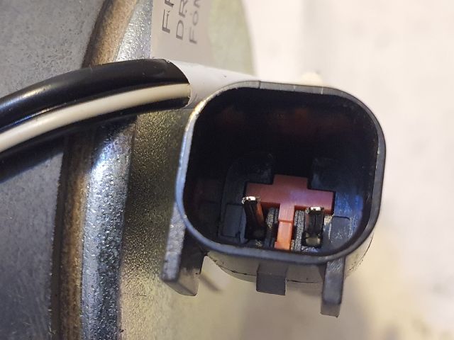 bontott FORD KUGA Bal hátsó Hangszóró