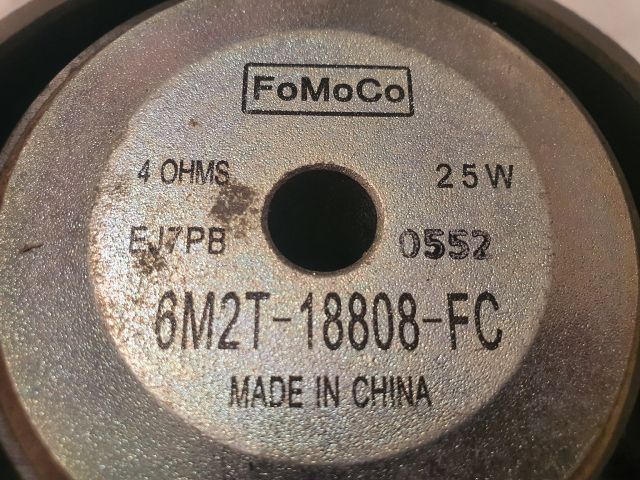 bontott FORD KUGA Bal hátsó Hangszóró