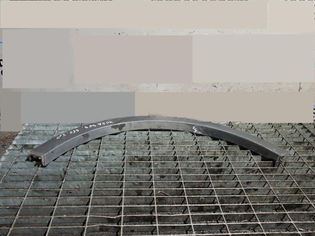 bontott FORD KUGA Bal hátsó Sárvédő Díszléc