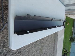 bontott FORD KUGA Bal Küszöb