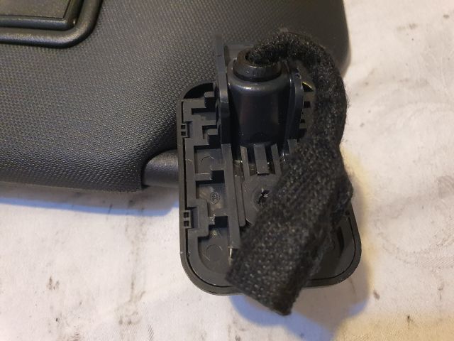 bontott FORD KUGA Bal Napellenző