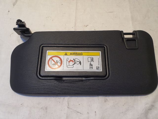 bontott FORD KUGA Bal Napellenző