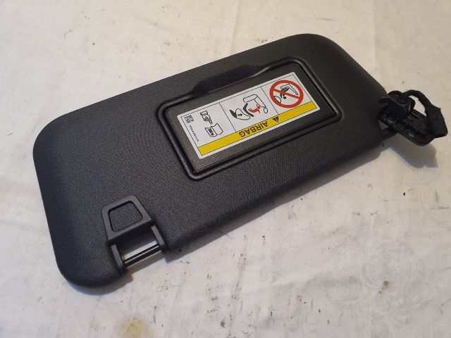 bontott FORD KUGA Bal Napellenző