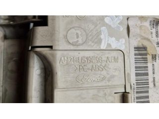 bontott FORD KUGA Beltér Világítás Első