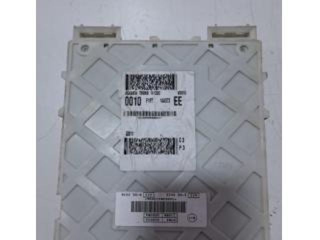 bontott FORD KUGA Biztosítéktábla Utastér