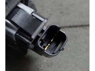 bontott FORD KUGA Csomagtér Nyitó Kar / Gomb