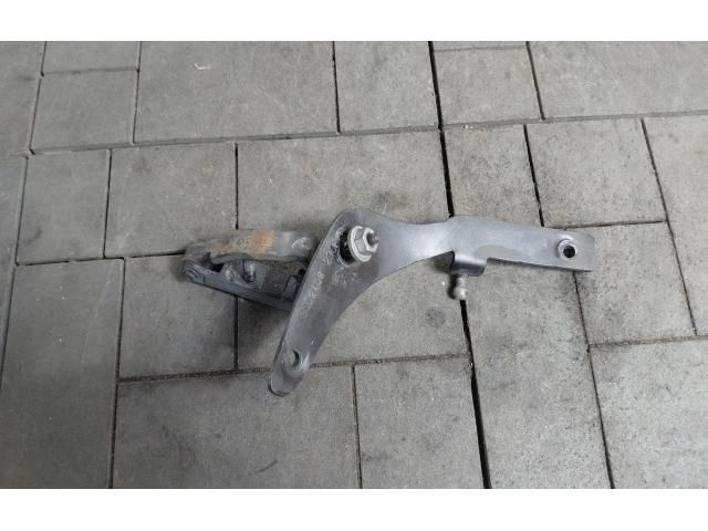 bontott FORD KUGA Csomagtérajtó Bal Zsanér