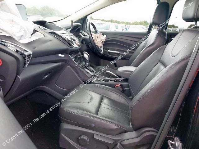 bontott FORD KUGA Csomagtérajtó Gumikéder