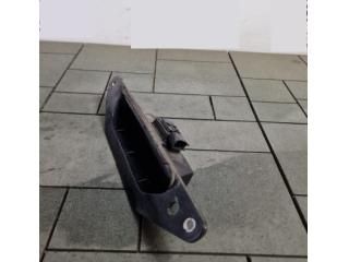 bontott FORD KUGA Csomagtérajtó Kilincs