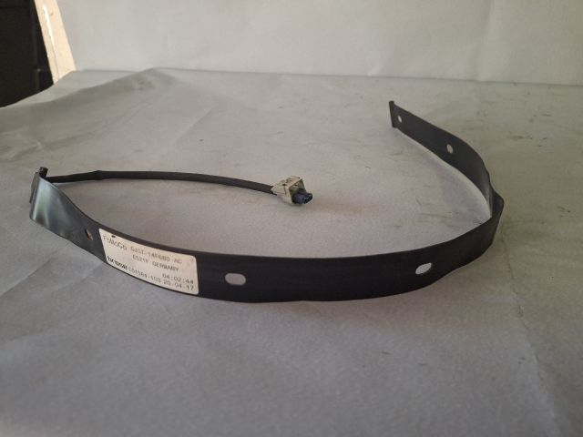 bontott FORD KUGA Csomagtérajtó Nyitás Érzékelő