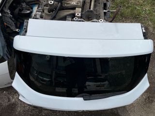 bontott FORD KUGA Csomagtérajtó (Részeivel)