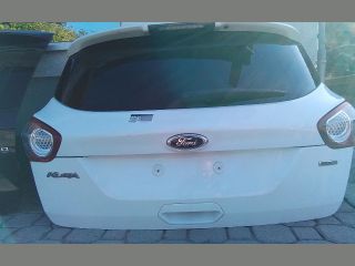 bontott FORD KUGA Csomagtérajtó (Részeivel)