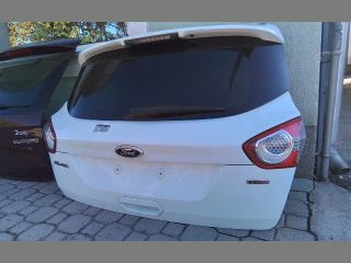 bontott FORD KUGA Csomagtérajtó (Részeivel)