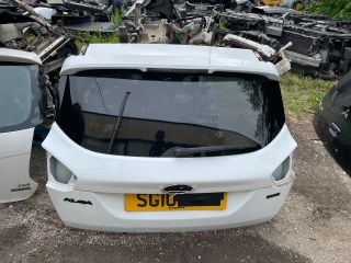 bontott FORD KUGA Csomagtérajtó (Részeivel)