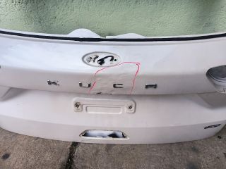 bontott FORD KUGA Csomagtérajtó (Részeivel)