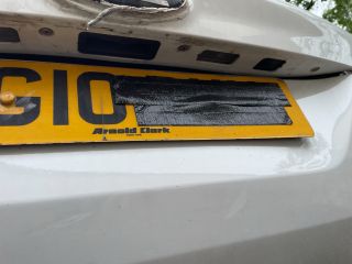 bontott FORD KUGA Csomagtérajtó (Részeivel)