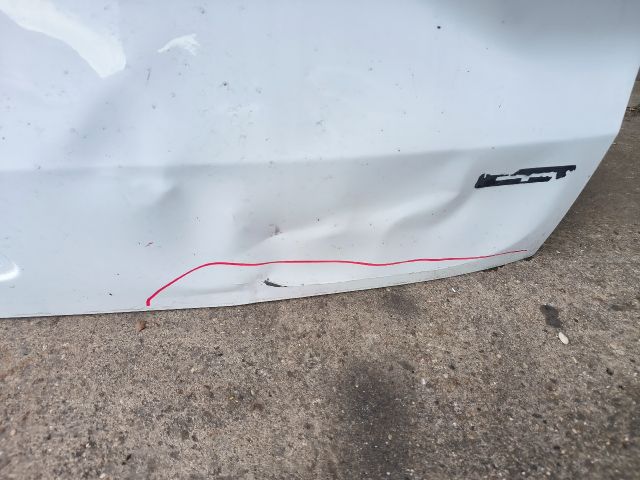 bontott FORD KUGA Csomagtérajtó (Üres lemez)