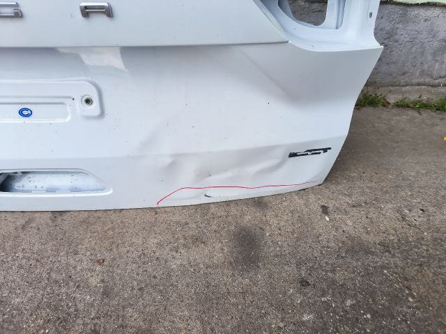 bontott FORD KUGA Csomagtérajtó (Üres lemez)