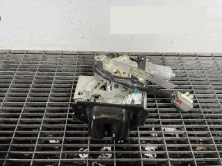 bontott FORD KUGA Csomagtérajtó Ütköző