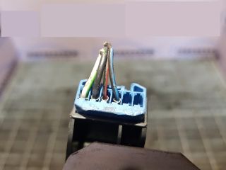 bontott FORD KUGA Csomagtérajtó Zárszerkezet