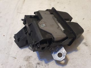 bontott FORD KUGA Csomagtérajtó Zárszerkezet