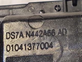 bontott FORD KUGA Csomagtérajtó Zárszerkezet