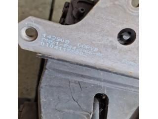 bontott FORD KUGA Csomagtérajtó Zárszerkezet