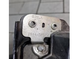 bontott FORD KUGA Csomagtérajtó Zárszerkezet