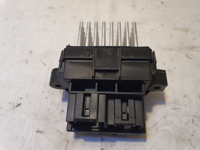 bontott FORD KUGA Előtét Ellenállás Fűtőmotor