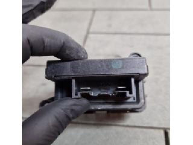 bontott FORD KUGA Előtét Ellenállás Fűtőmotor