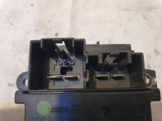 bontott FORD KUGA Előtét Ellenállás Fűtőmotor