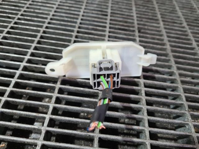 bontott FORD KUGA Előtét Ellenállás Fűtőmotor