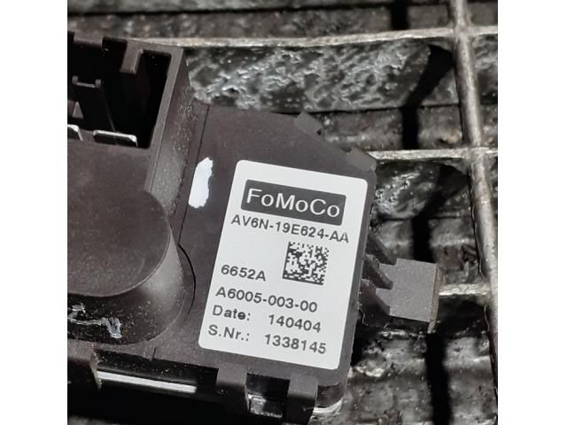 bontott FORD KUGA Előtét Ellenállás Fűtőmotor