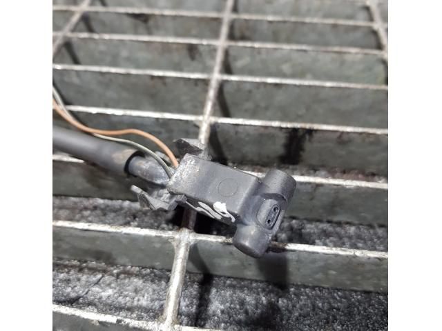 bontott FORD KUGA Első Ablakmosó Fúvóka