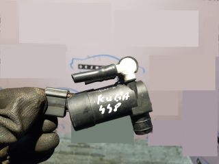 bontott FORD KUGA Első Ablakmosó Szivattyú