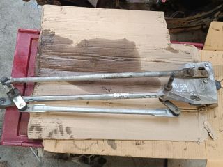 bontott FORD KUGA Első Ablaktörlő Motor