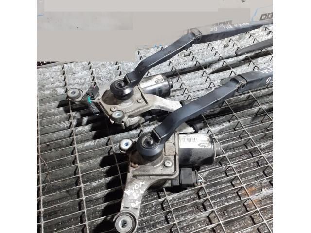 bontott FORD KUGA Első Ablaktörlő Szerkezet Motorral