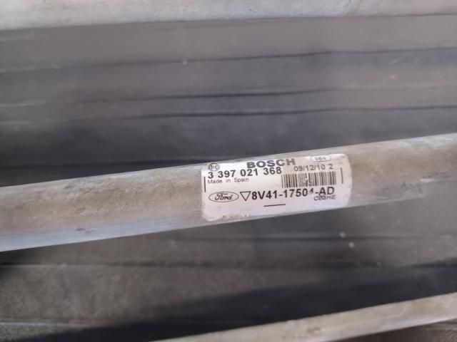 bontott FORD KUGA Első Ablaktörlő Szerkezet