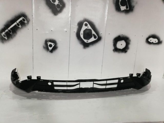 bontott FORD KUGA Első Lökhárító Légterelő