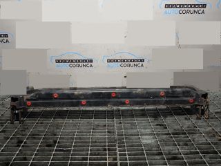 bontott FORD KUGA Első Lökhárító Merevítő (Fém)