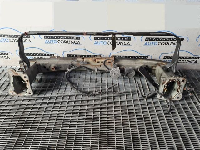 bontott FORD KUGA Első Lökhárító Merevítő (Fém)