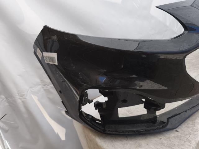 bontott FORD KUGA Első Lökhárító (Részeivel)