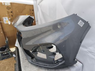 bontott FORD KUGA Első Lökhárító (Részeivel)